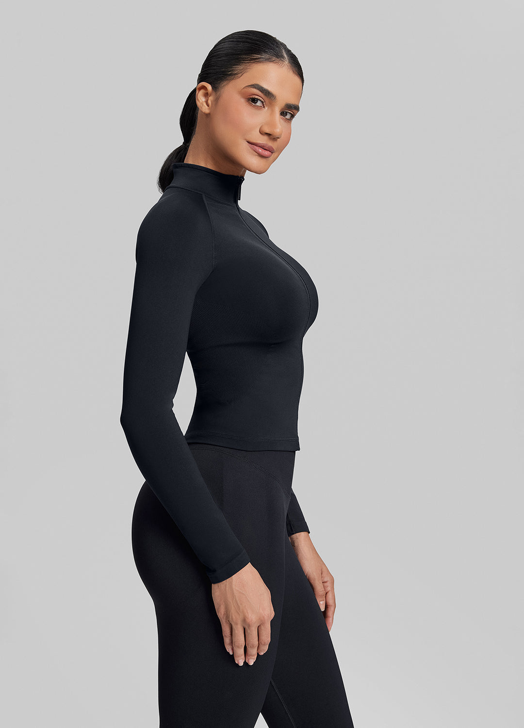 Ultrasculpt Longline Full Zipper Seamless Breathable Warm…