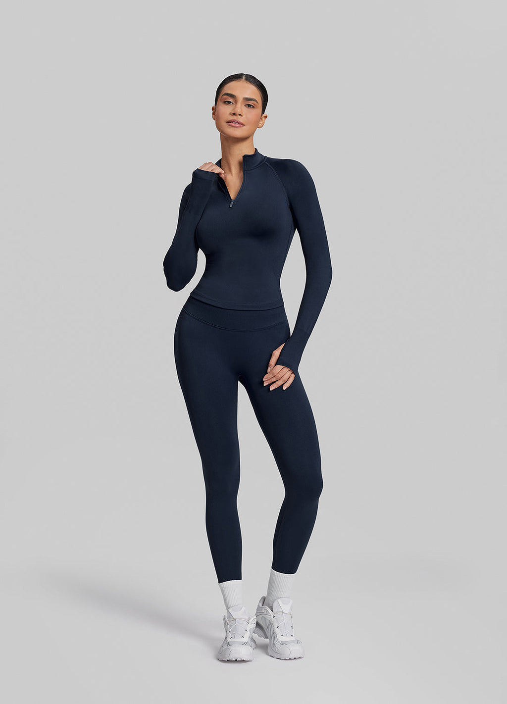 Ultrasculpt Longline Form-Fitting Seamless Thumb Hole Twil…