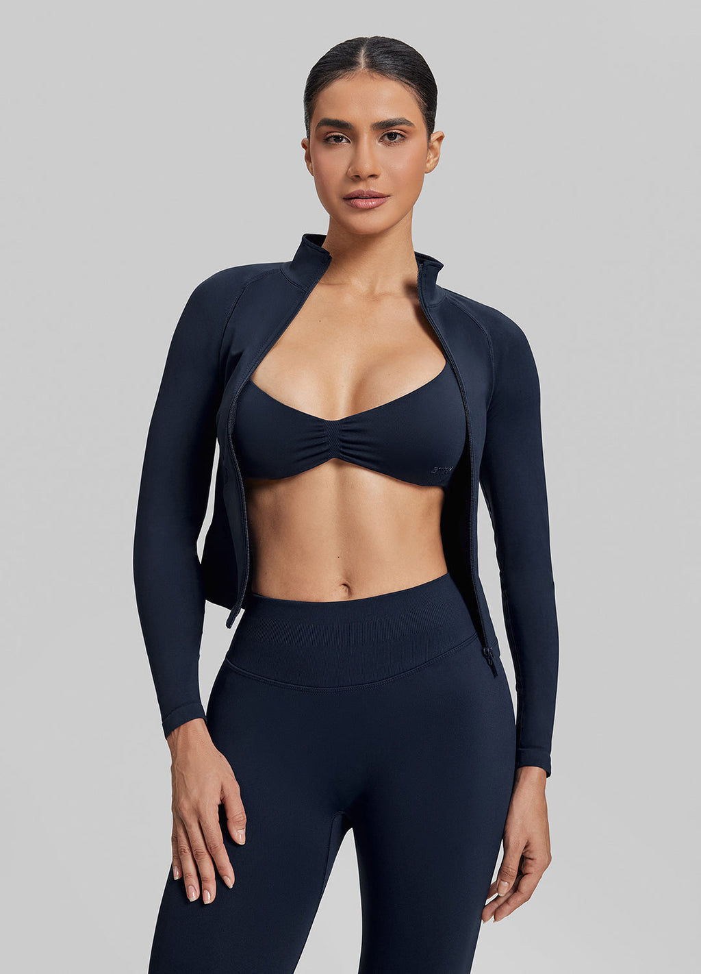 Ultrasculpt Longline Full Zipper Seamless Breathable Warm…