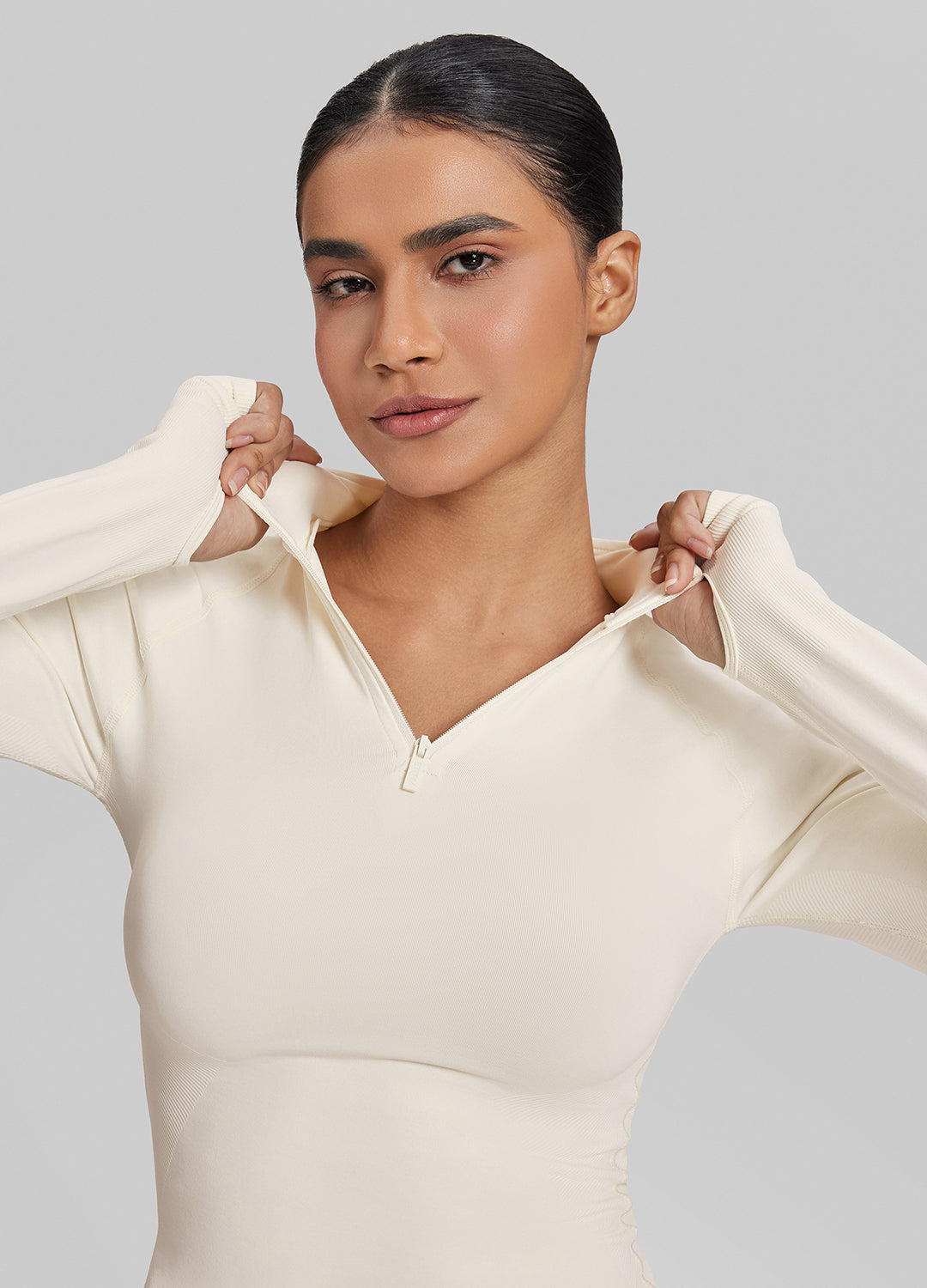 Ultrasculpt Longline Form-Fitting Seamless Thumb Hole Twil…