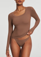 Scoop Neck Long Sleeve Top