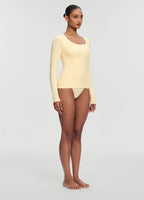 Scoop Neck Long Sleeve Top
