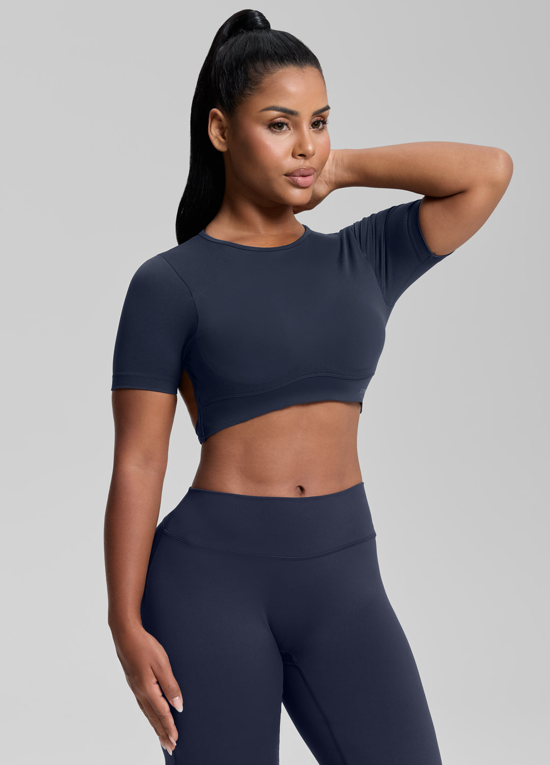 Ultrasculpt Crew Neckline Backless Removable Bra Cups Seam…