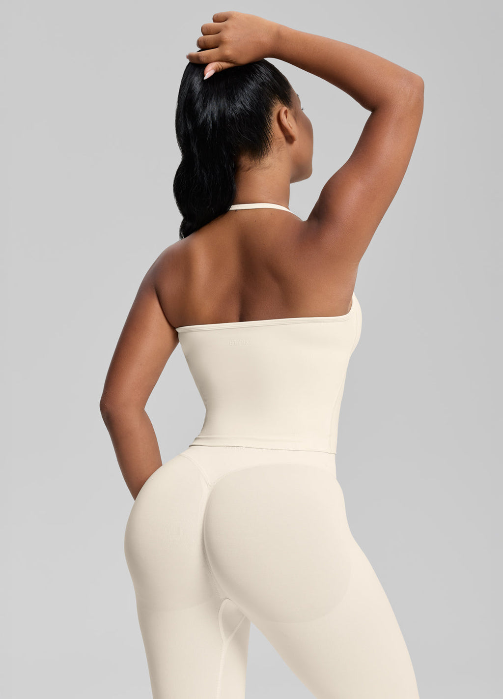 Ultrasculpt Longline Halterneck Form-Fitting Built-in Bra…