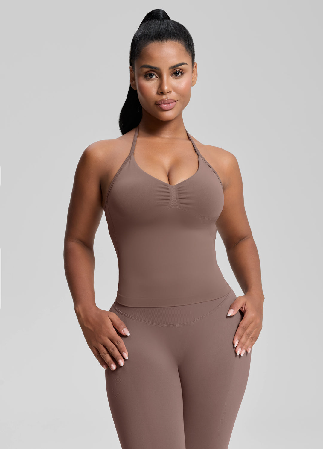 Ultrasculpt Longline Halterneck Form-Fitting Built-in Bra…