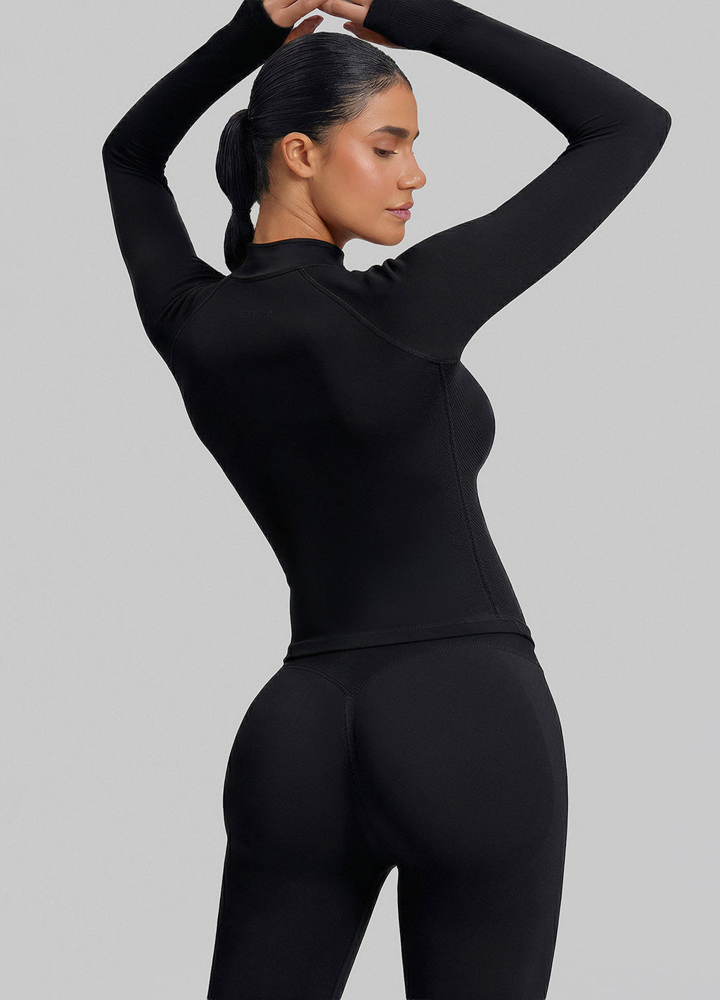 Ultrasculpt Longline Form-Fitting Seamless Thumb Hole Twil…